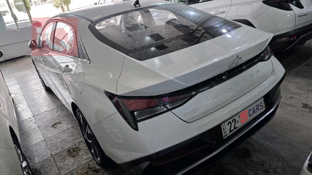 هيونداي النترا